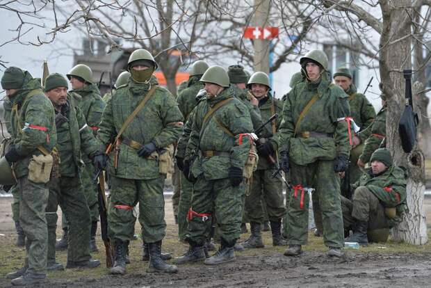 Только жёсткий приказ сверху заставил воюющих на передовой жителей Донбасса начать брать в плен неонацистов.
