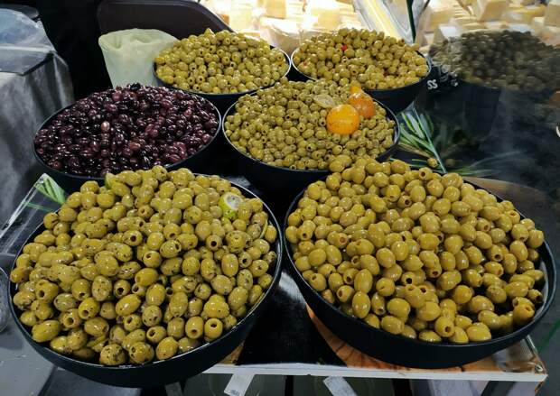 Диетолог Редина: оливки могут помочь похудеть