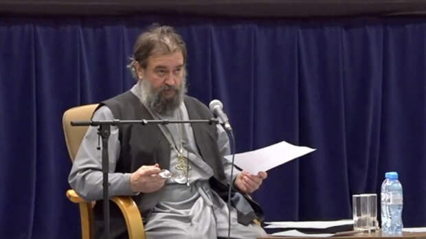 Кадр из видео с канала Андрея Ткачева в