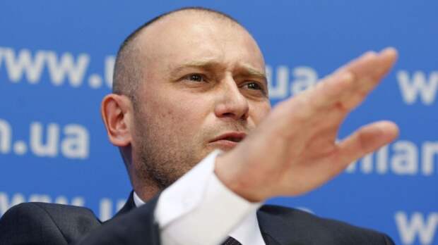 Ярош призвал украинских силовиков к неповиновению