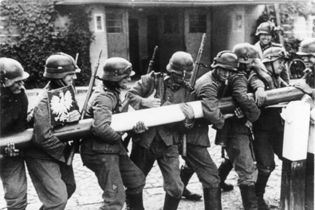 Опасная история. Польша - подельница гитлеровской Германии Опасная история. Польша - подельница гитлеровской Германии