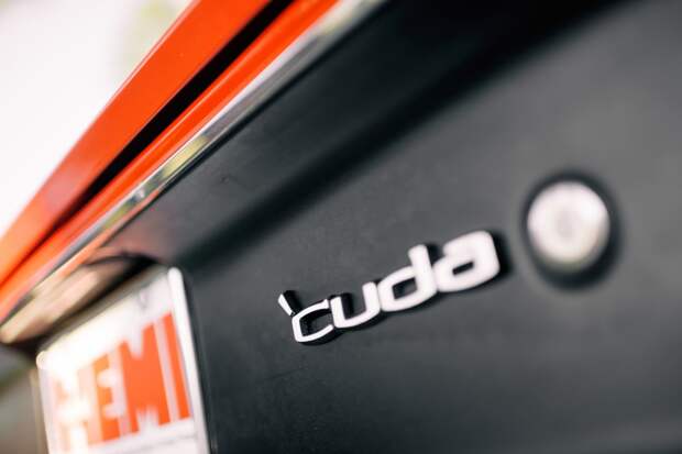 Plymouth HEMI Cuda 1970 на одометре которого всего 81 миля Barracuda, Cuda, hemi, plymouth, авто, аукцион