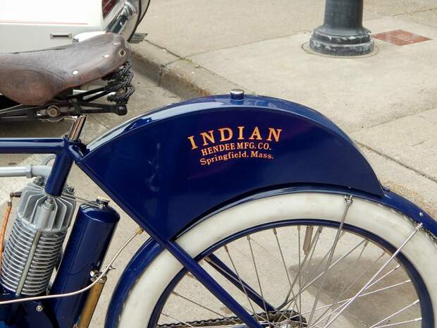 Выставка ретро-автомобилей в штате Висконсин авто, выставка, олдтаймер, ретро автомобили