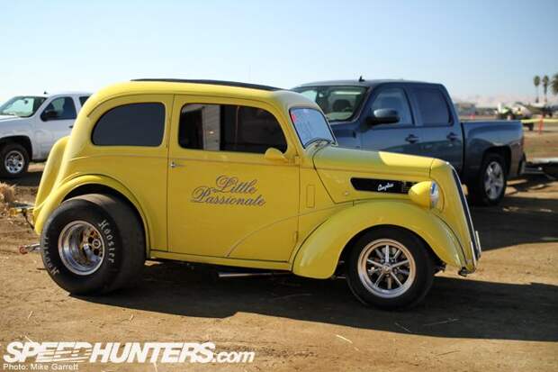 Hot-rod гонки на заброшенном аэродроме в Калифорнии (60 фото)