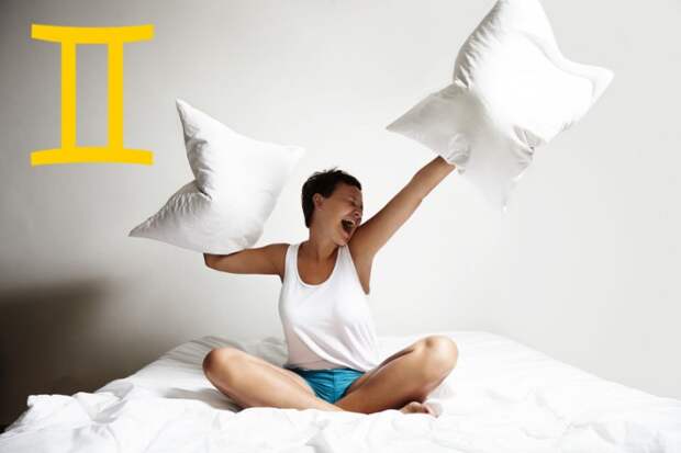 Как знаки Зодиака просыпаются по утрам
