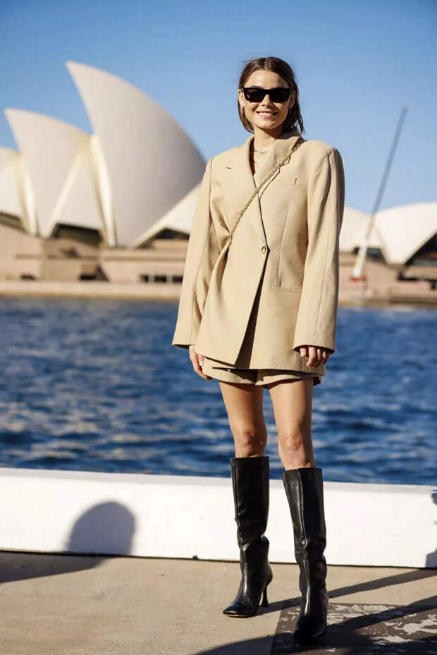 Street Style Australian Fashion Week Resort 2022 20 Street Style Australian Fashion Week Resort 22 20