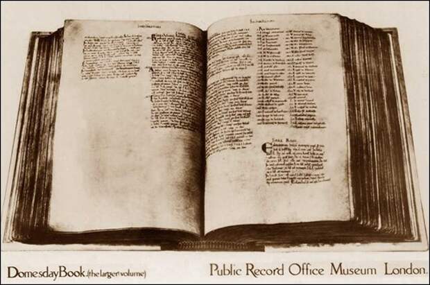London, Public Record Office Museum, old postcard of The Domesday Book, the larger volume