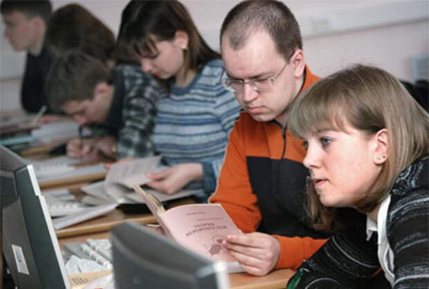 абитуриенты