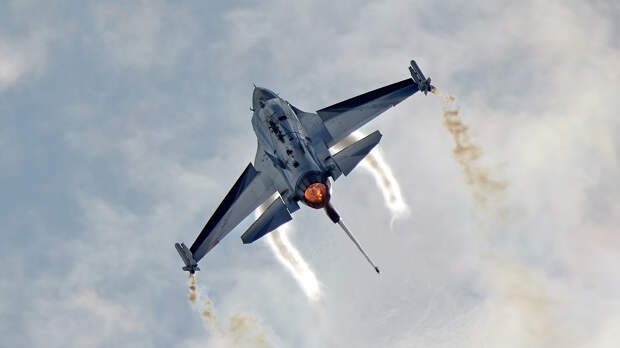 Генерал Браун: Запад ставить целью поставить Украине истребители F-16 летом