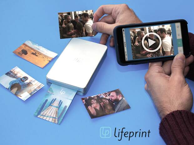 Карманный принтер LifePrint распечатывает фото друзей из сети всего за минуту