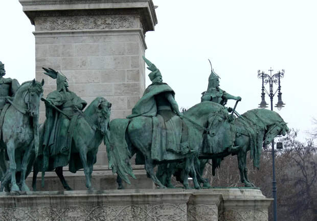 Венгерские стрелы в Европе