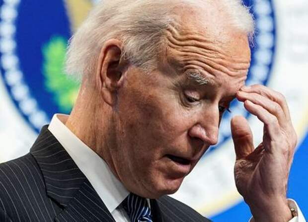 U.S. President Joe Biden speaks about administration plans to strengthen American manufacturing during a brief appearance in the South Court Auditorium at the White House in Washington, U.S., January 25, 2021. REUTERS/Kevin Lamarque