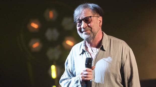 Политолог Куликов призвал разделять творчество и позицию Юрия Шевчука