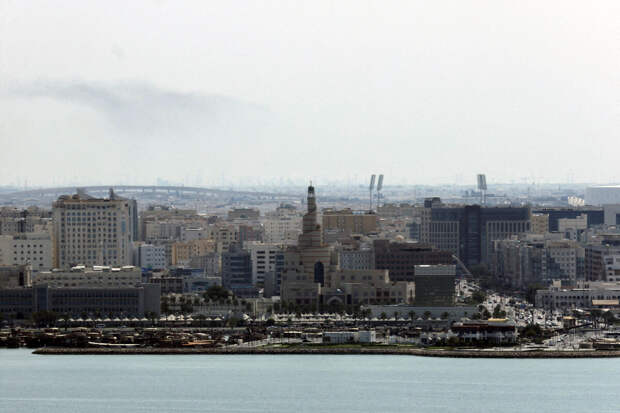 Reuters: в Дохе произошла серия взрывов