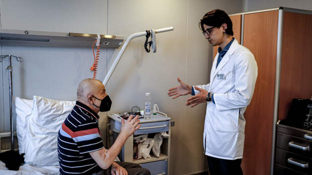 В России введут должность врача по здоровому долголетию