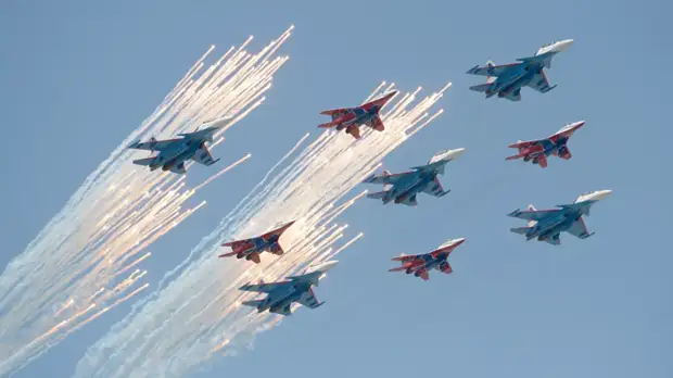 Росавиация рассказала о тренировке воздушной части парада Победы