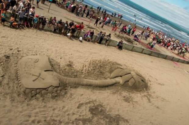 Песочные скульптуры на 3rd New Zealand Sandcastle Competition 2014 (17 фото)