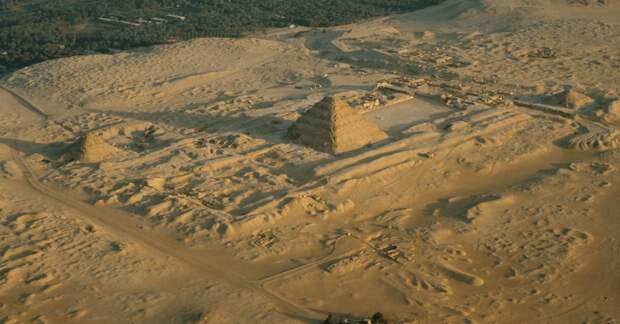 Историки и археологи разгадали одну из тайн египетских пирамид