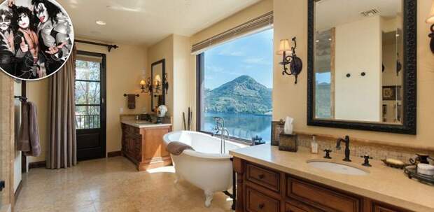 Go Inside The Luxurious Bathrooms Of The World's Most Famous Celebrities (18 pics)