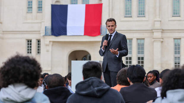 Макрон намерен уйти из политики после окончания президентского срока