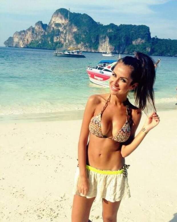 Красивые девушки в купальниках Девушки в купальниках, девушки
