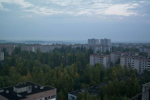 Парень из Минска прожил три дня в Припяти, ночуя в заброшенной квартире S.T.A.L.K.E.R., зона отчуждения, припять
