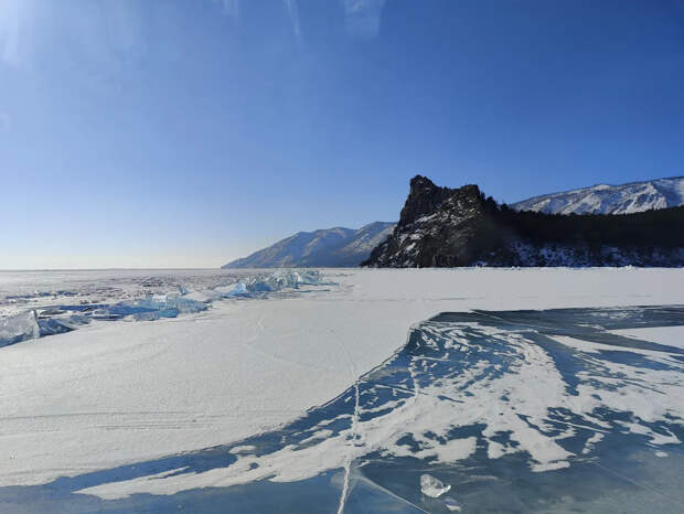 Виктория Цыганова вслед за Shaman попробовала лед Байкала и прилипла