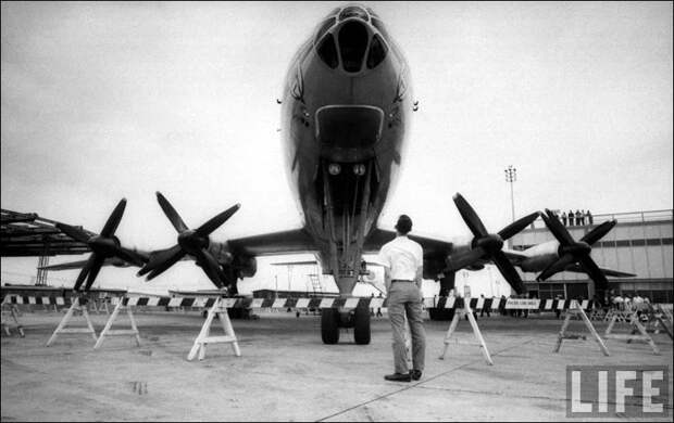 Самолет Ту-114. Забытый флагман. Самолет Ту-114. Забытый флагман.