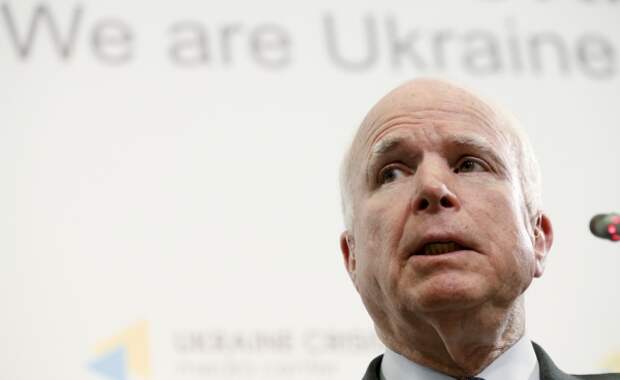Маккейн: США должны помочь Украине бороться с бандитом Путиным Маккейн: США должны помочь Украине бороться с бандитом Путиным
