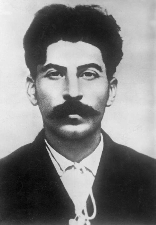 Молодой Иосиф Сталин, каким партия его не знала