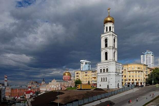 Колокольня Иверского женского монастыря в Самаре