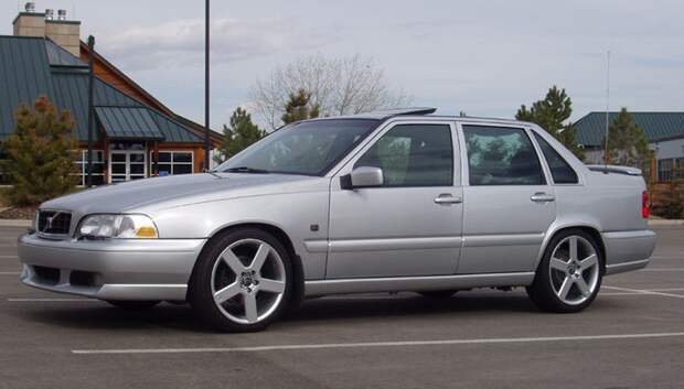 1996 - 2000. Volvo - S70 авто, история