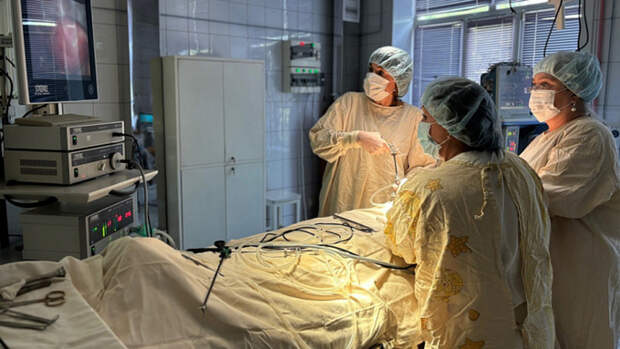 Выплаты, жилье и целевое. Как в Алтайском крае побеждают дефицит медицинских кадров?