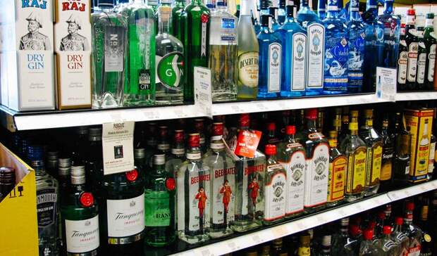 10 рабочих мест, где можно и нужно употреблять алкоголь
