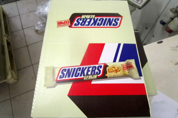 NYT: в Лондоне обнаружены батончики Snickers российского производства