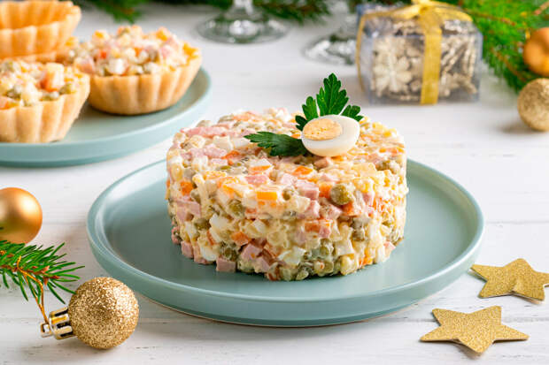 Эксперт Скальный: к оливье лучше всего выбирать легкие вина и брют