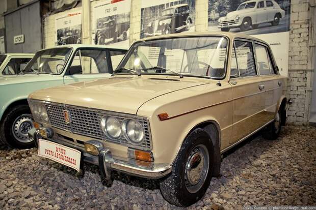 ВАЗ 2103