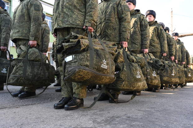 В России сократили срок уведомления об увольнении некоторых граждан с отсрочкой от призыва