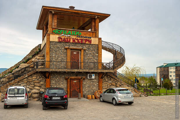 В этом ресторане подают большие порции вкуснейшего шашлыка из баранины. Ну вот ОЧЕНЬ вкусно! грозный, прогулка, чечня