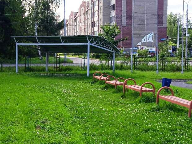 В Софрино приведут в порядок футбольное поле после вмешательства Уполномоченного главы округа Пушкинский В Софрино приведут в порядок футбольное поле после вмешательства Уполномоченного главы округа Пушкинский