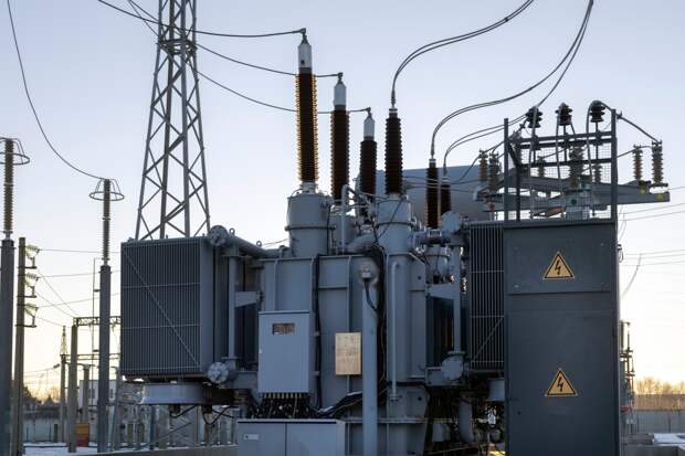 Сотни тысяч россиян остались без электроснабжения после ударов ВСУ