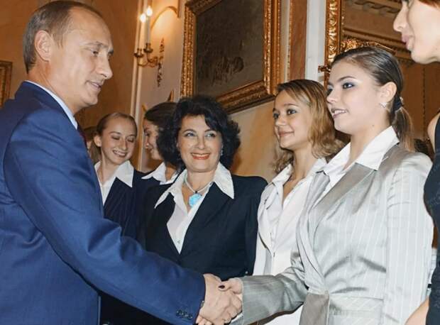 Я лично все же склоняюсь к этой версии, дорогие друзья мои :)
