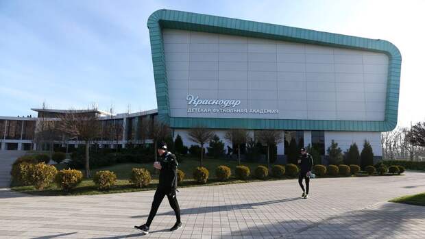 В районе стадиона академии "Краснодара" обнаружены фрагменты беспилотника