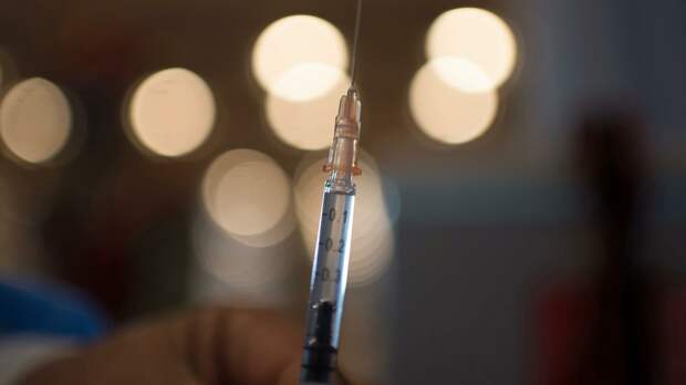 На Сахалине вводят обязательную вакцинацию для ряда граждан 