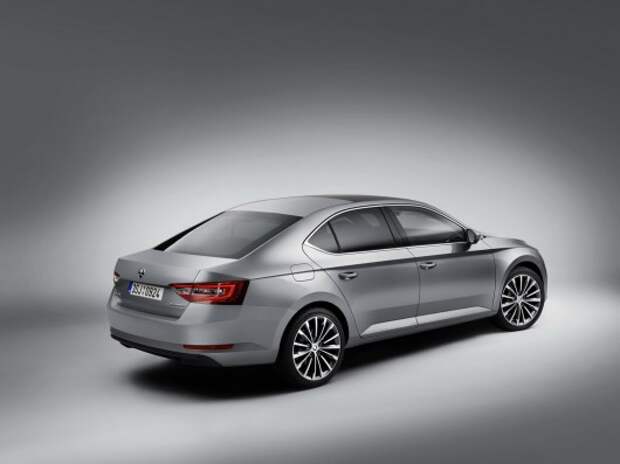 2015-2016 Skoda Superb: Меняя представление о роскоши