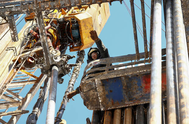 Цены на нефть обрушились на фоне перемирия Ирана и США