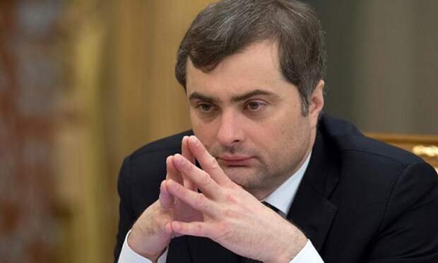 Сурков посетит Абхазию для обсуждения ограничений против Турции