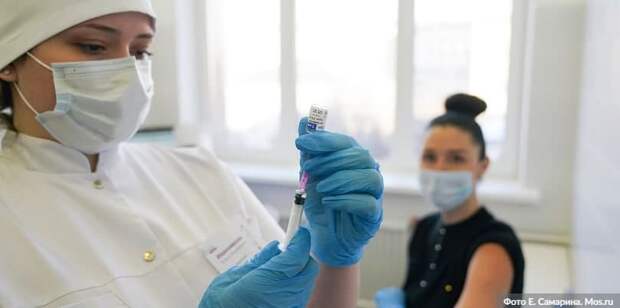 Юристы сочли обоснованным решение об обязательной вакцинации в столице. Фото: Е. Самарин mos.ru