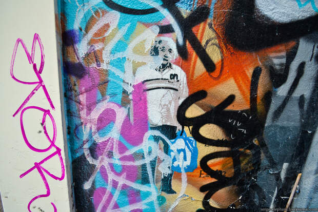 Альберт Эйнштейн, автор неизвестен, Амстердам граффити, знаменитости, искусство