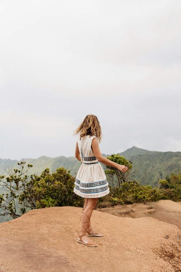 Napali_Coast-Kauai-Mexican_Skirt-Lace_Up_Espadrilles-outfit-Collage_Vintage-35-790x1185